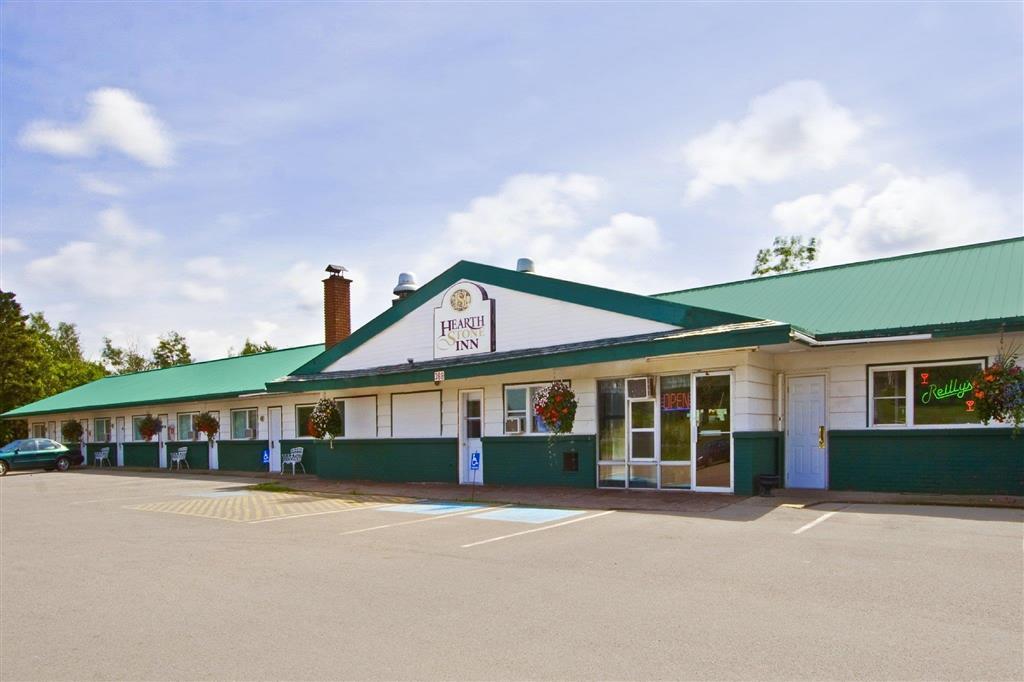 Hearthstone Inn - Port Hastings Екстер'єр фото