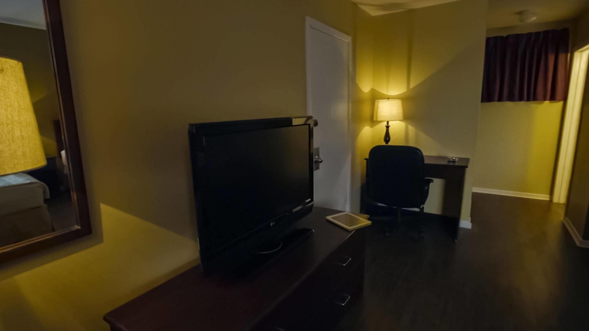 Hearthstone Inn - Port Hastings Екстер'єр фото