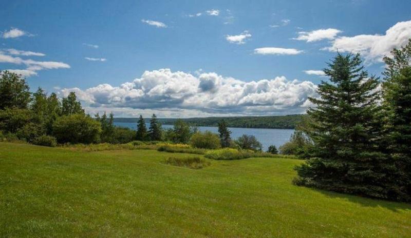 Hearthstone Inn - Port Hastings Екстер'єр фото